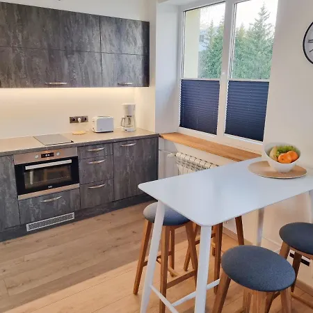 Kristella Kesklinna *